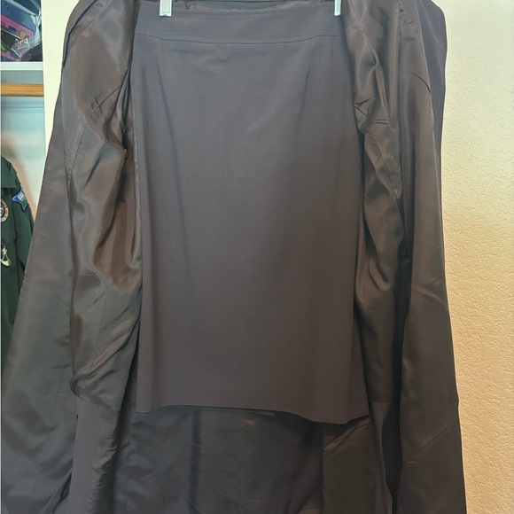 Valerie Stevens Charcoal Ladies Professional Suit - Picture 7 of 12